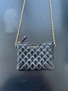 MZ Wallace METRO Flat Crossbody BLACK PATENT Gold Chain Strap Zip Top Clutch